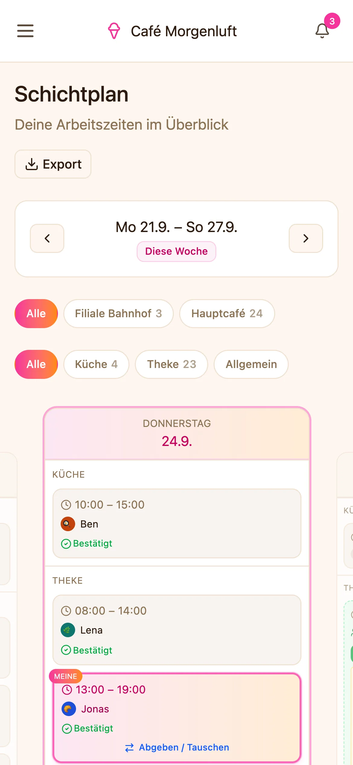 Schichtplan auf dem Handy: die Woche, Filter nach Filiale und Bereich, der Donnerstag mit den Schichten in Küche und Theke, die eigene Schicht markiert, mit dem Knopf Abgeben / Tauschen.